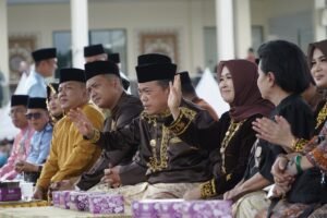 Al Haris Launching “Jambi Elok Nian”, Budaya dan UMKM Jambi Unjuk Gigi